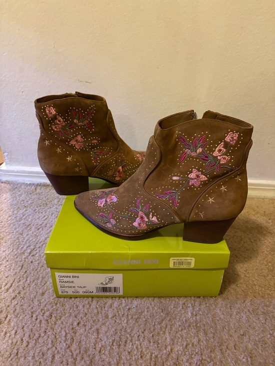 Gianni Bini Shoes - Gianni Bini Taupe Suede Embroidered Floral Ankle Booties